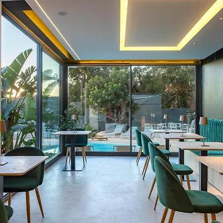 Nature - Luxury Boutique Hotel