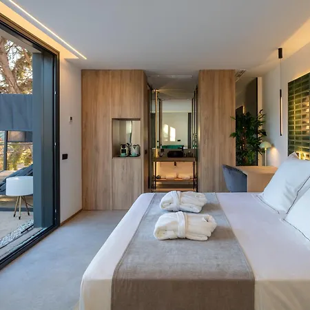 Nature - Luxury Boutique 4*