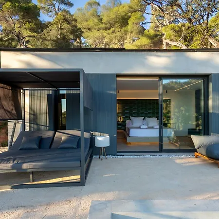 Nature - Luxury Boutique 4* Serra