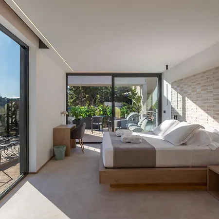 Nature - Luxury Boutique Szálloda 4*