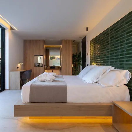 Nature - Luxury Boutique Hotel