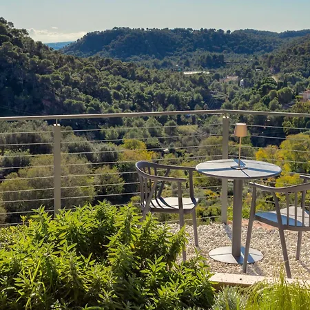 Nature - Luxury Boutique